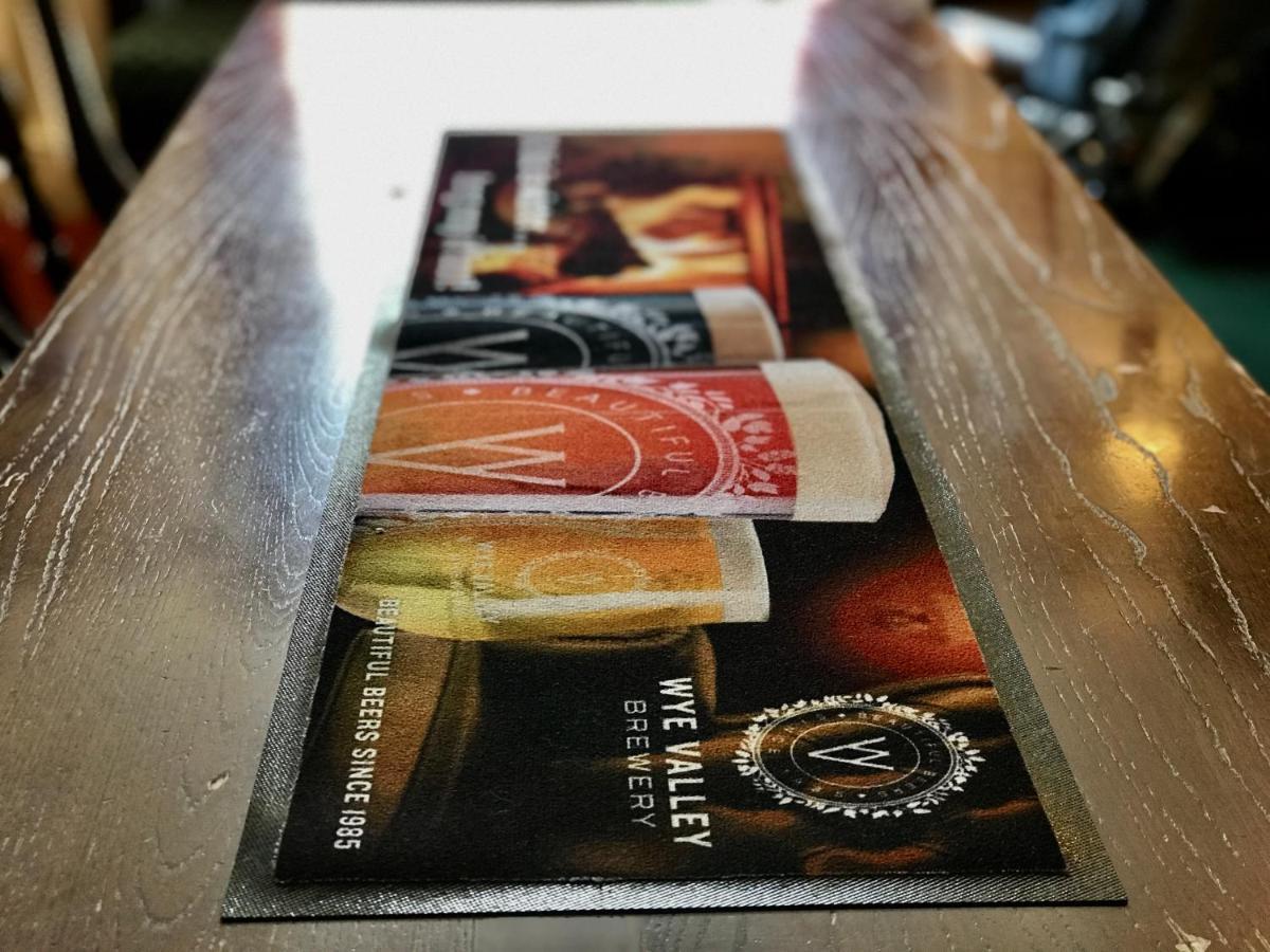 The White Horse Inn, Clun エクステリア 写真