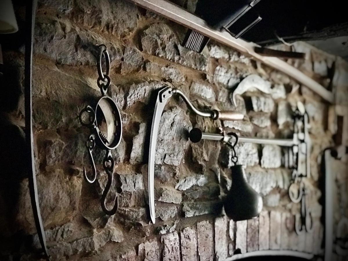 The White Horse Inn, Clun エクステリア 写真